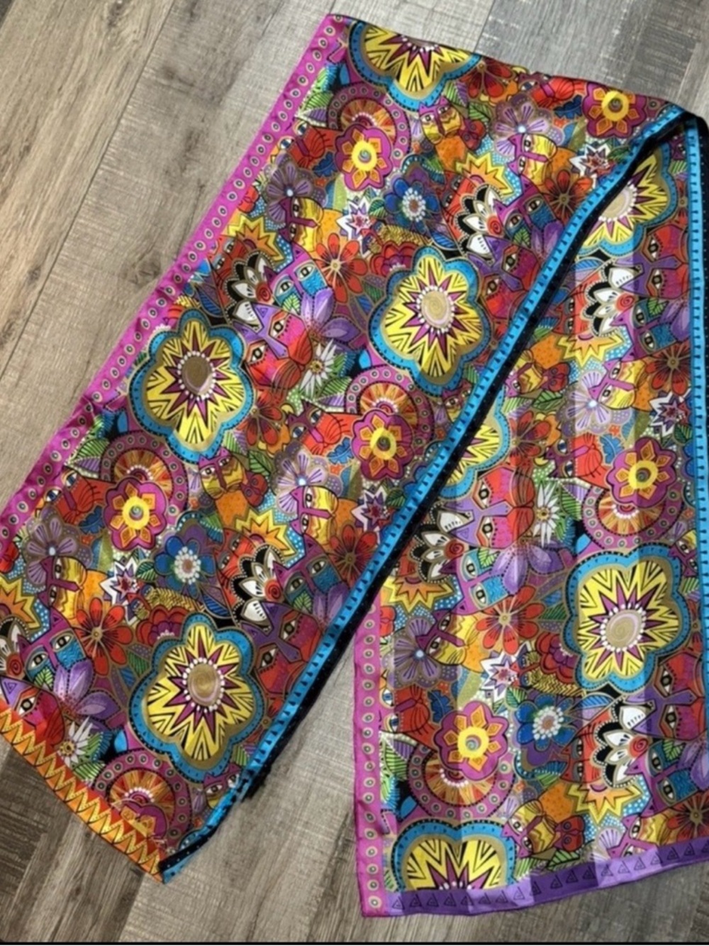 Laurel Burch “Felines in the Flowers” Scarf